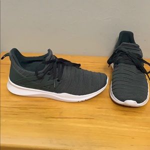 Fabletics Tennis Shoes